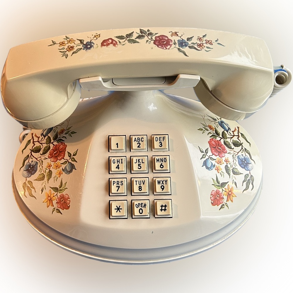 Vintage 1973 Empress Telephone